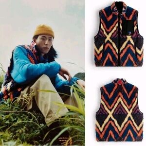 Zara DNWR Patterned Fleece Vest